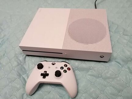 Xbox One s