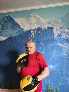 Тренер по боксу. мастер спорта СССР