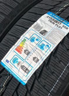 Шины новые зимние 215 50 17 Триангл