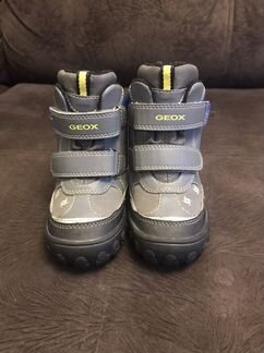 Ботинки Geox. Размер 24