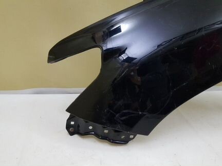 Крыло переднее левое Toyota Land Cruiser 200