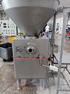 Шприц вакуумный шнековый Компо Опти 2000