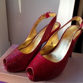 Туфли абсолютно новые