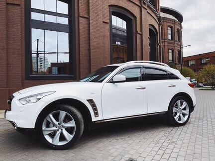 Infiniti QX70 3.0 AT, 2013, 123 987 км