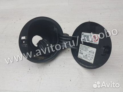 Лючок бензобака Vw Golf plus BMM 2007