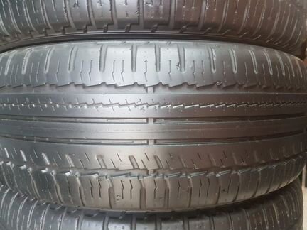 225 60 R18 Nokian hakka