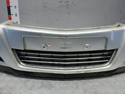 Бампер передний для Opel Astra H