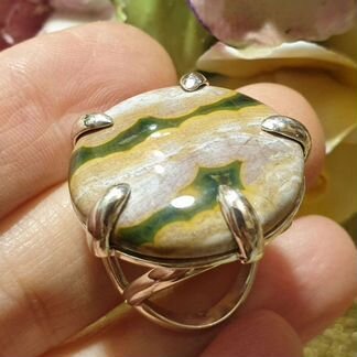 Серебряное кольцо