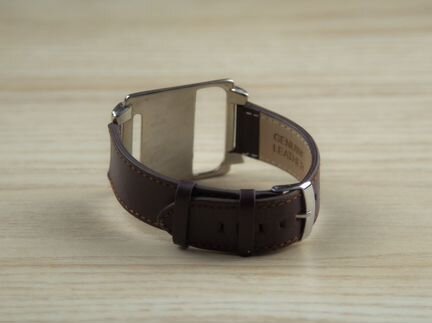 Плеер Apple iPod nano 6G + 2 ремешка