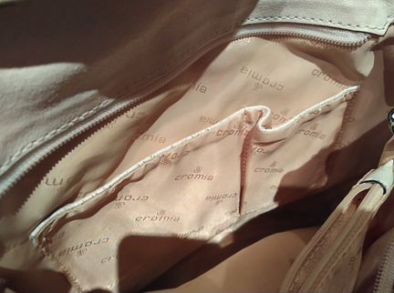 Cromia белая сумка но с нюансами