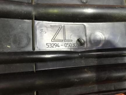 Воздуховод радиатора Тойота Авенсис Т250