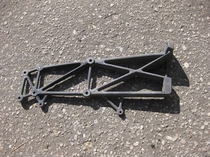 Кронштейн крепления глушителя чугунный Scania