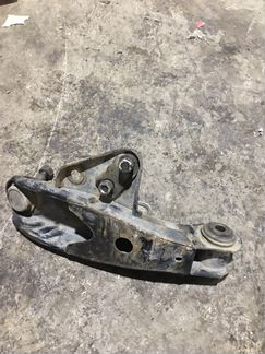 Рычаг правый нижний передний Hyundai Porter 1 H100