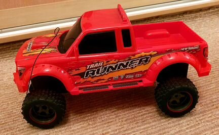 Радиоуправляемая машина 