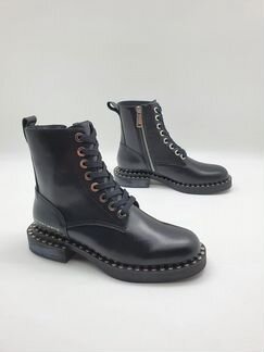 Сапоги черные кожаные на шнуровке александр ванг