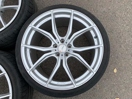 Rays 57fxx + Michelin pilot super sport