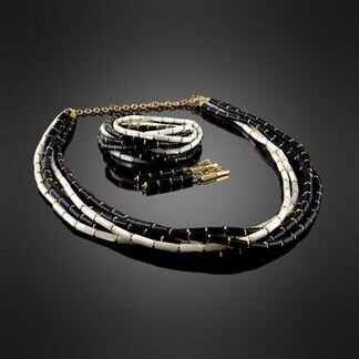 Комплект с натуральным перламутром и ониксом