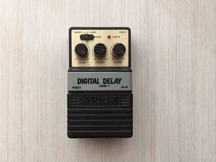 Гитарная педаль Arion Digital Delay DDM1
