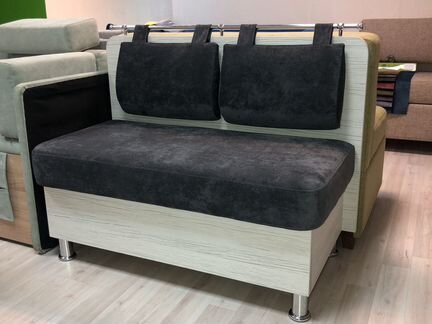 Компактный диван с ящиком для хранения