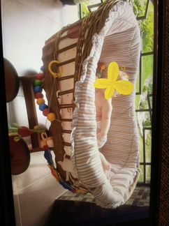 Люлька - коляска плетёная