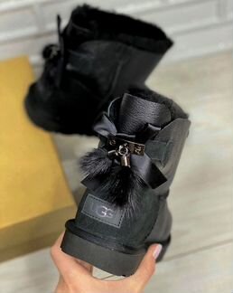 Угги UGG Australia Classic Mini Bailey Bow Black