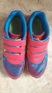 Кроссовки Adidas