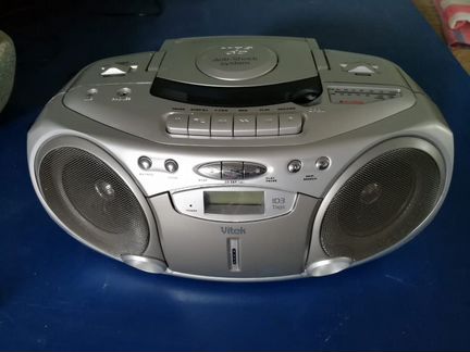 Магнитофон Vitek
