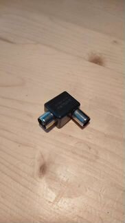Переходник угловой Samsung для тв антенны