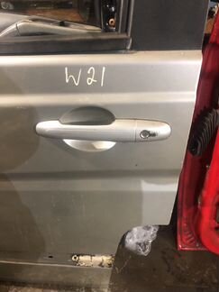 Ручка двери передняя левая на w639 Viano разборка
